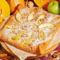 Пеновани с тыквой и яблоком в Мушмула