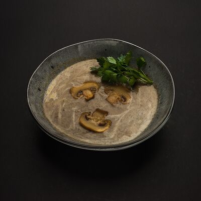 Крем-суп грибной со сливками в Шашлычный дворик по цене 350 ₽