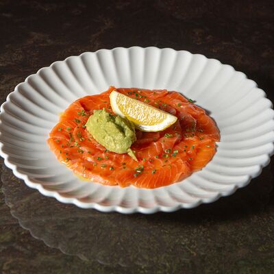 Лосось карпачо в Sigma по цене 1950 ₽