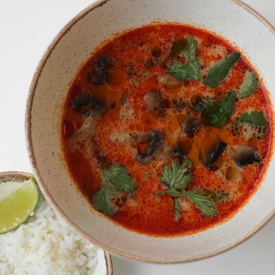 Том Ямв Блиныпицца по цене 620 ₽