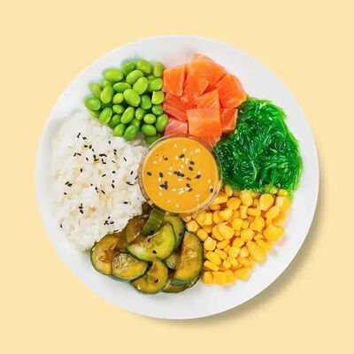 Боул с лососем в Шаверно по цене 331 ₽