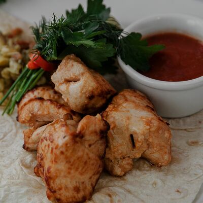 Шашлык куриный в Veranda Shaffran Шафран по цене 650 ₽