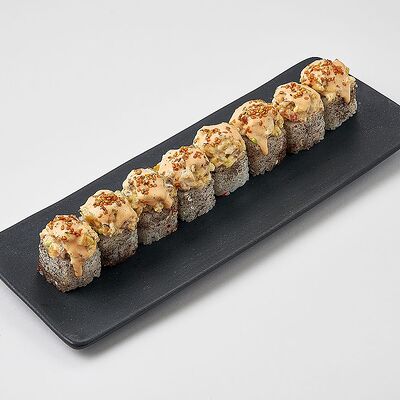 Ролл Sanuk с угрем и крабомв Chang по цене 980 ₽