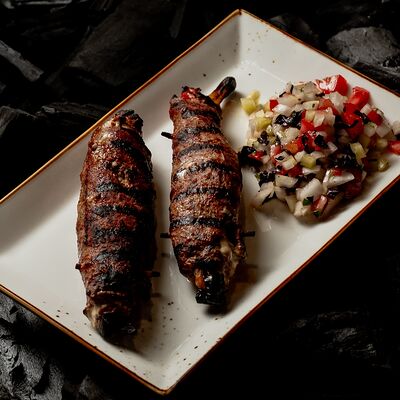 Говяжий ролл с сыром дорблю в Eat meat по цене 990 ₽