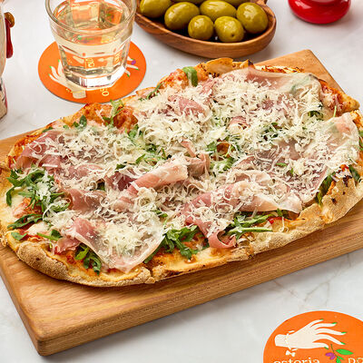 Прошутто и рукола piccolo в Osteria Dolce по цене 990 ₽