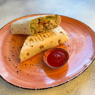 Шаверма острая в Пойду Поем по цене 360 ₽