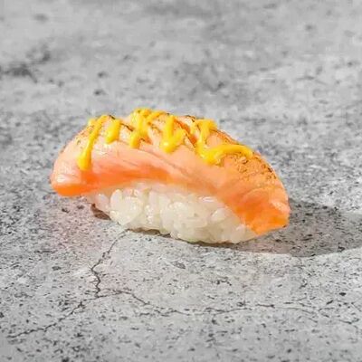Опалённый лосось в SushiWay по цене 238 ₽