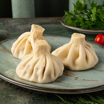 Хинкали с говядиной и свининой 3шт в Елки Холл по цене 349 ₽