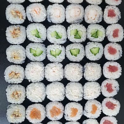 Сет Маки в Суши Ready по цене 1399 ₽