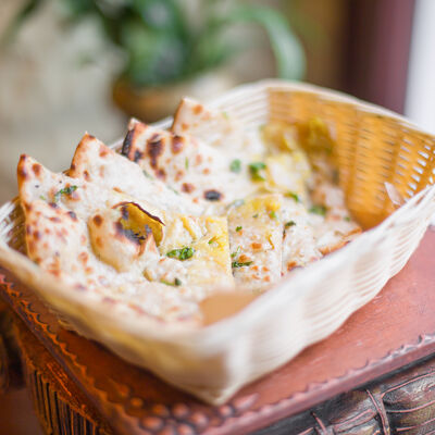 Панир Кулча в Namaste по цене 250 ₽