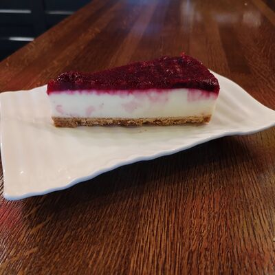 Чизкейк ягодный вишневый в Хорошее Место по цене 270 ₽