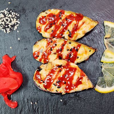 Мидии спайсив Quattro pizza по цене 345 ₽