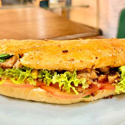 Фирменный с курицей и овощамив Gilam Food по цене 520 ₽