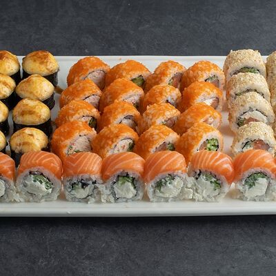 Сет Уикенд в CRAZY SUSHI по цене 2143 ₽