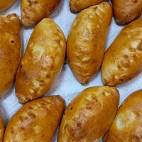 Пирожок с капустой в Хинкальная Грузинская кухня