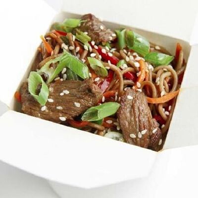 Вок с говядиной в TAY NAY по цене 565 ₽