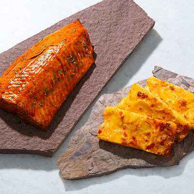 Филе лосося с картофельным гратеном Xl в Yami Yami по цене 5765 ₽