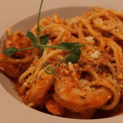 Паста с креветками в Raison D’être по цене 490 ₽