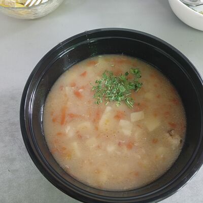 Гороховый суп на семью в Кафе-Столовая Солнышко по цене 450 ₽