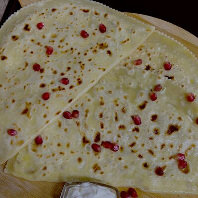 Кутаб с творогом в РОХАТ ФЮЖНЬ по цене 250 ₽