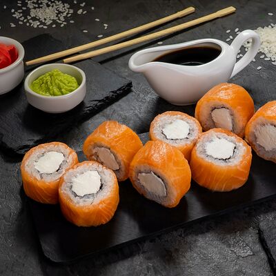 Филадельфия Luxury в Sushi LeGo по цене 649 ₽