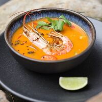 Тайский суп с камбалой и лангустином в Chalet River Club