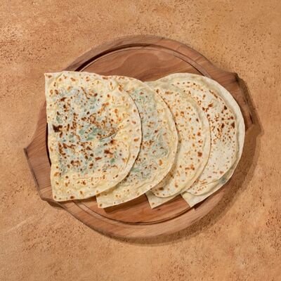 Кутаб с сыром в Ачарули по цене 350 ₽