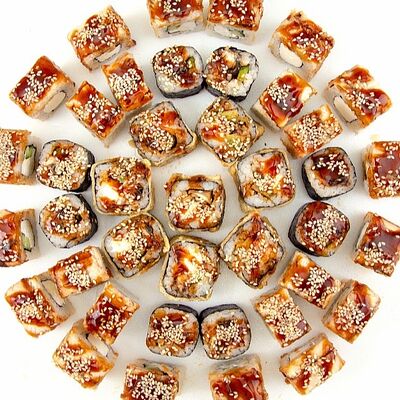 Набор с угрём в Sushi okey по цене 1699 ₽