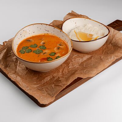 Том Ям в PINTA Bar & Grill по цене 4690 ₸