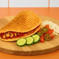 Фирменная в хлебе шаурма классическая в Печь Да Пекарь