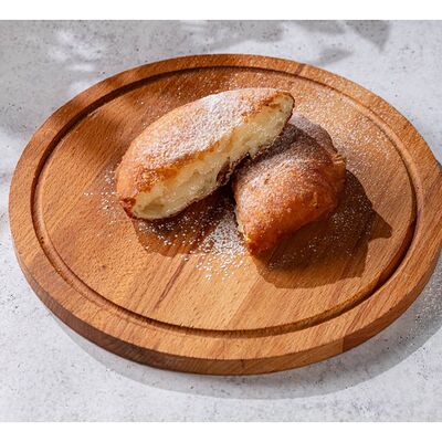 Пончик с заварным кремом в Tsameti по цене 350 ₽