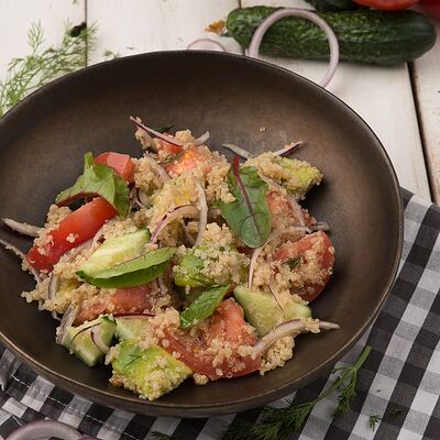 Салат с киноа в Маймун по цене 550