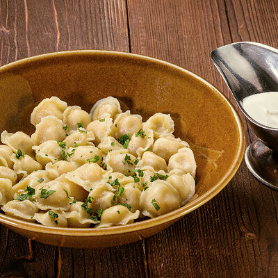 Бизнес-ланч Пельмени М в Колбасофф по цене 220