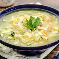 Суп лапша в Сим-Сим