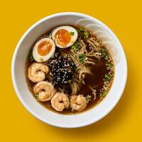 Шримп рамен в Slurp Ramen Bar