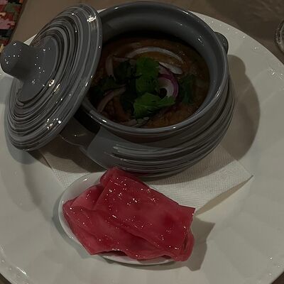 Лобио по-имеретински в глиняном горшочке в Кинто по цене 560 ₽