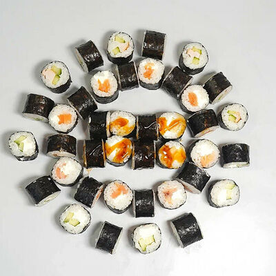 Маки сет в Bento суши по цене 1150 ₽