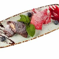 Блинчики с шоколадом и бананом в Пацха Пшапский двор