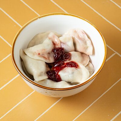 Вареники с вишней в Пароварка по цене 420 ₽