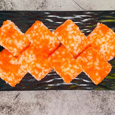 Ролл масаго, сыр, угорь и омлет в FIX NINJA по цене 600 ₽