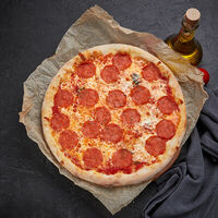 Пицца Пепперони в La Costa