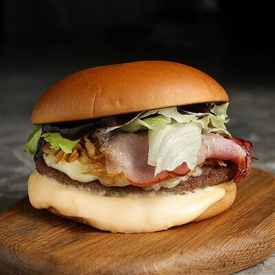 Бургер Стейк-хаус в FRIENDLOUNGE по цене 640 ₽