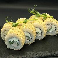 Ролл с курочкойв Bibik Sushi