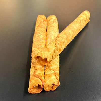 Вафельная трубочка с вареной сгущенкой в Кофейня Мокко по цене 165 ₽