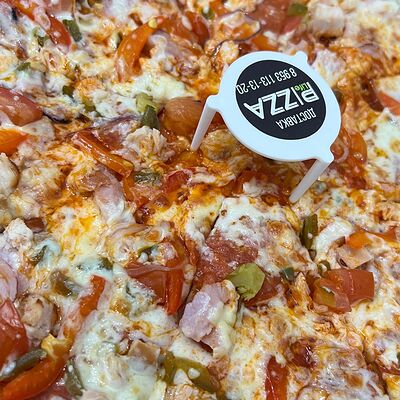 Пицца Острая чили в Pizza life по цене 600 ₽