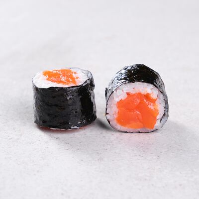 Мини-ролл с лососем в Токио по цене 16 р.