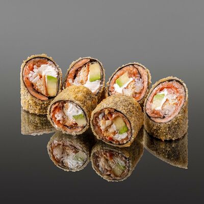 Теплый ролл Хоккайдо в OUGI по цене 1050 ₽