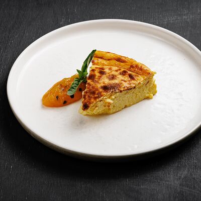 Баскский чизкейк Манго в Лимонад loft bar по цене 495 ₽