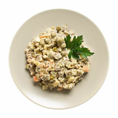 Салат Оливье с мясом в Азбука Вкуса Экспресс Меню по цене 389 ₽