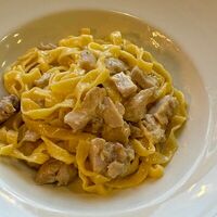 Паста с кроликом в Белый кролик